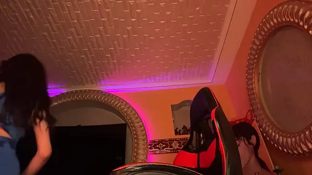 Snapshot of ORLA86 chatting on February 16, 7:48 am ORLA86 online show from February 16, 7:48 am