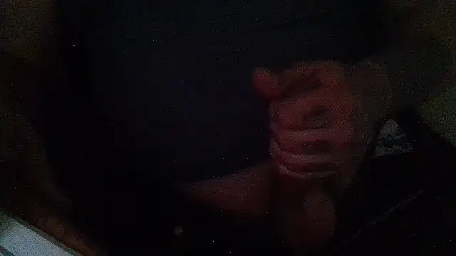 Snapshot of AlanDickson chatting on November 27, 12:07 pm AlanDickson online show from November 27, 12:07 pm