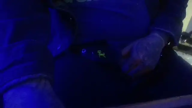 AlanDickson online show from December 21, 4:30 am