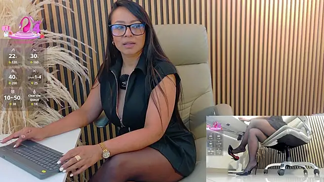 lulu 072 online show from December 19, 12:17 am