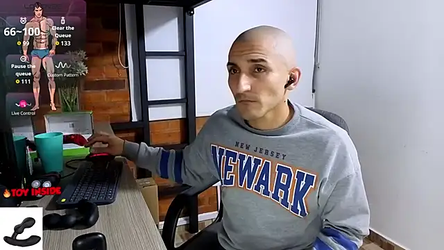 Marck Muscle online show from January 9, 3:42 am