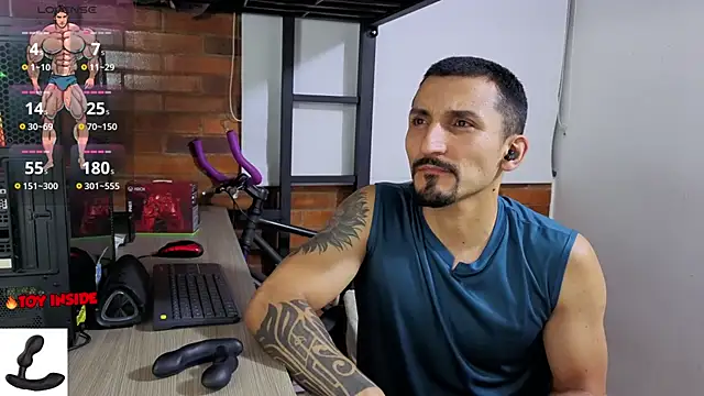 Snapshot of Marck_Muscle chatting on July 23, 1:58 am Marck Muscle online show from July 23, 1:58 am