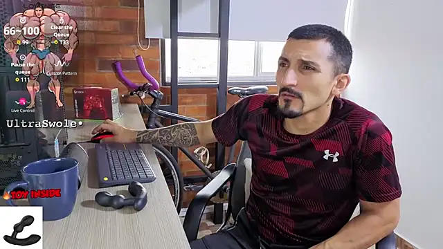 Snapshot of Marck_Muscle chatting on July 23, 10:29 pm Marck Muscle online show from July 23, 10:29 pm