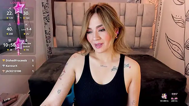 KataHot  online show from November 28, 8:22 pm