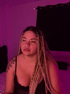 Snapshot of MelSaunders chatting on October 16, 3:07 am MelSaunders online show from October 16, 3:07 am