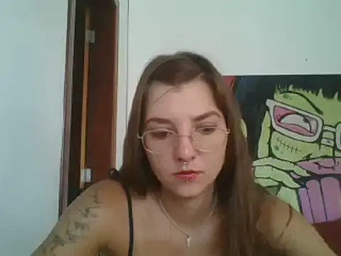 Snapshot of SweetyBabyDemon chatting on February 10, 1:01 pm SweetyBabyDemon online show from February 10, 1:01 pm