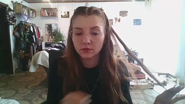 Snapshot of SweetyBabyDemon chatting on October 28, 1:25 pm SweetyBabyDemon online show from October 28, 1:25 pm