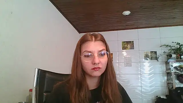Snapshot of SweetyBabyDemon chatting on April 26, 3:32 pm SweetyBabyDemon online show from April 26, 3:32 pm