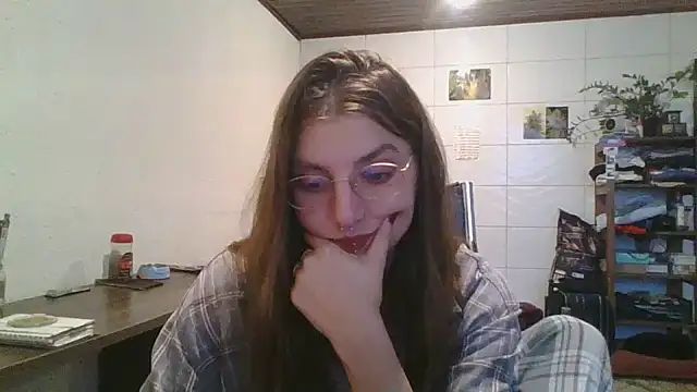 Snapshot of SweetyBabyDemon chatting on April 29, 7:53 pm SweetyBabyDemon online show from April 29, 7:53 pm