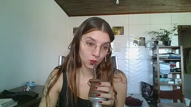 Snapshot of SweetyBabyDemon chatting on May 3, 2:45 pm SweetyBabyDemon online show from May 3, 2:45 pm