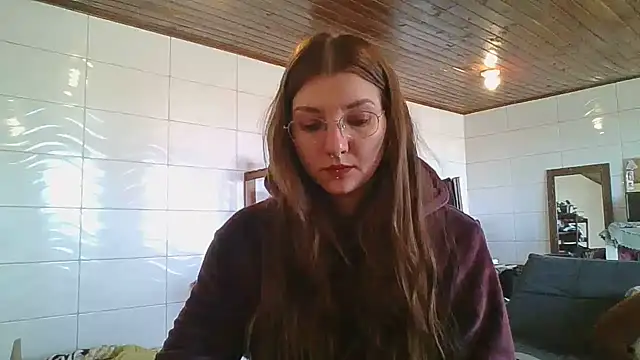 Snapshot of SweetyBabyDemon chatting on May 11, 1:17 pm SweetyBabyDemon online show from May 11, 1:17 pm