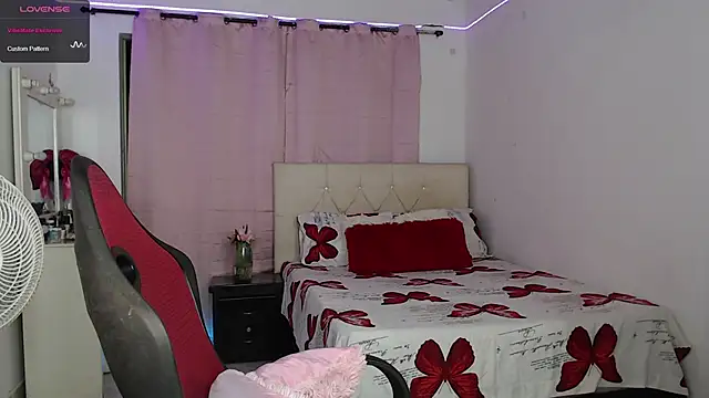 samantha-rose2 online show from February 13, 4:54 am