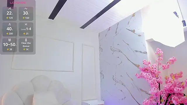 BrianaHazel online show from May 29, 7:45 pm
