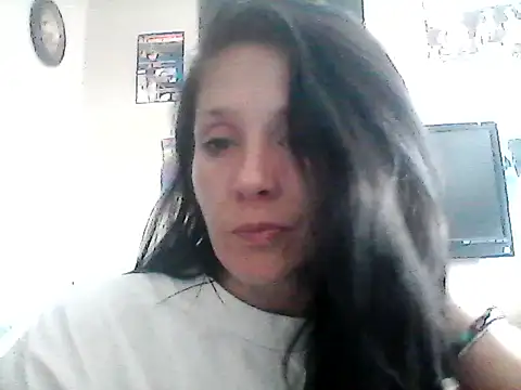 Snapshot of gorgeous11 chatting on February 22, 9:15 pm gorgeous11 online show from February 22, 9:15 pm