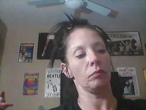 Snapshot of gorgeous11 chatting on February 24, 10:26 am gorgeous11 online show from February 24, 10:26 am