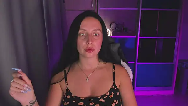 Snapshot of Christy_Calypso chatting on June 8, 4:07 pm Christy Calypso online show from June 8, 4:07 pm