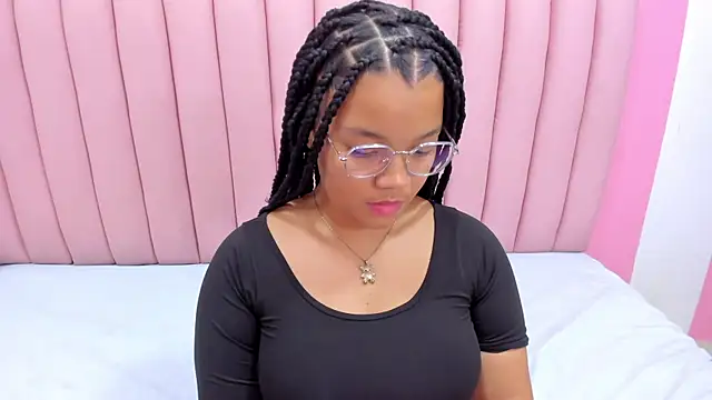 Snapshot of ISABELLA_020 chatting on February 12, 3:16 pm ISABELLA 020 online show from February 12, 3:16 pm