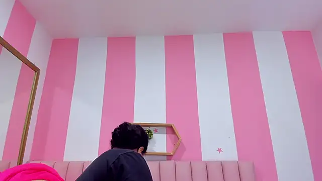 Snapshot of ISABELLA_020 chatting on September 22, 1:57 pm ISABELLA 020 online show from September 22, 1:57 pm