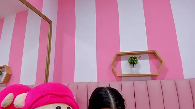 Snapshot of ISABELLA_020 chatting on October 22, 1:11 pm ISABELLA 020 online show from October 22, 1:11 pm