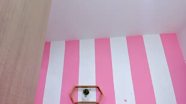 Snapshot of ISABELLA_020 chatting on November 7, 1:55 pm ISABELLA 020 online show from November 7, 1:55 pm