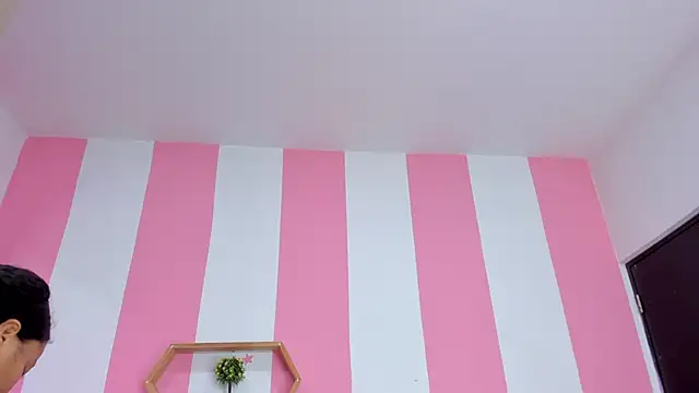 ISABELLA 020 online show from February 7, 12:31 pm