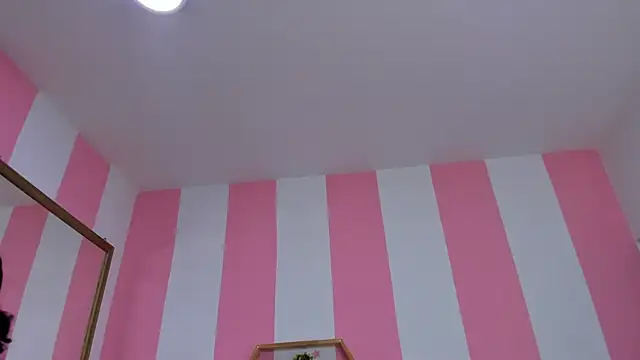 ISABELLA 020 online show from March 3, 12:22 pm