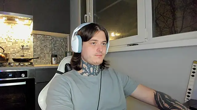  torfin  online show from December 7, 12:19 am