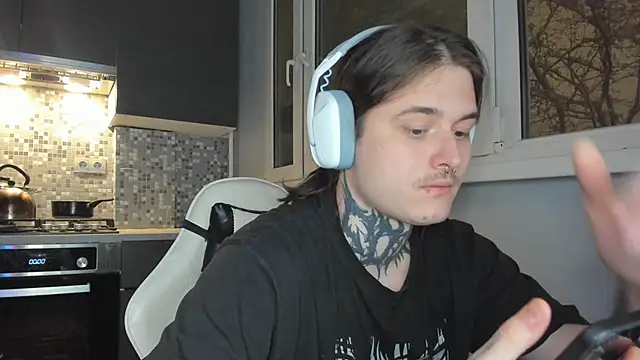  torfin  online show from December 15, 11:31 pm