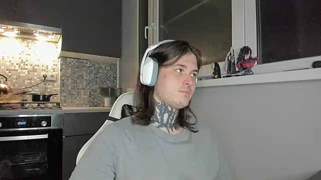  torfin  online show from March 16, 10:20 pm