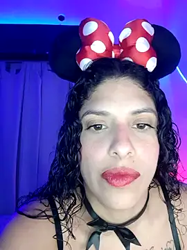 Snapshot of Shura_xxxBig chatting on November 1, 1:07 am Shura xxxBig online show from November 1, 1:07 am