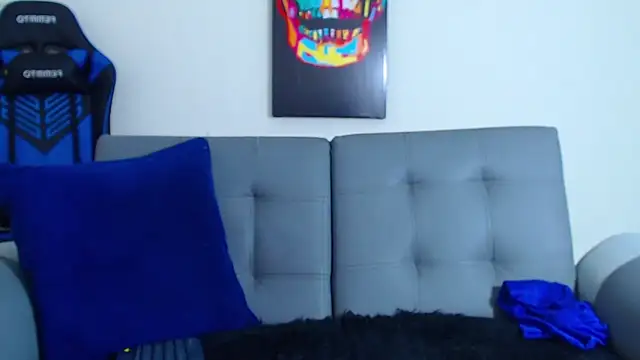 Snapshot of Tristan-bm chatting on February 9, 10:42 am Tristan-bm online show from February 9, 10:42 am