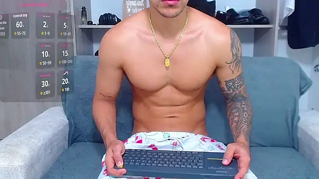 Snapshot of Tristan-bm chatting on October 10, 11:53 am Tristan-bm online show from October 10, 11:53 am