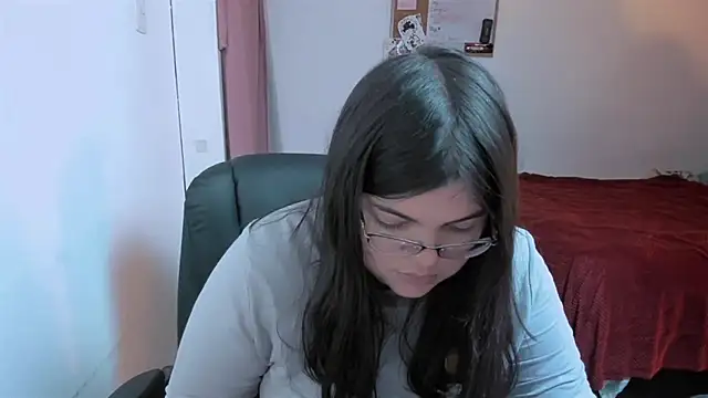 Snapshot of Aria_Fullbuster chatting on September 16, 9:49 pm Aria Fullbuster online show from September 16, 9:49 pm