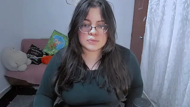 Snapshot of Aria_Fullbuster chatting on November 6, 9:15 pm Aria Fullbuster online show from November 6, 9:15 pm