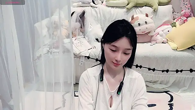 AKiKi711 online show from June 2, 4:53 pm