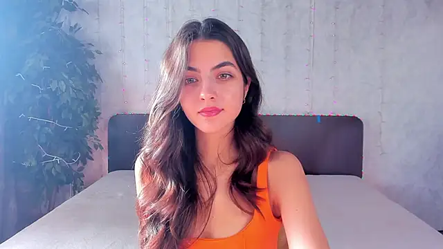 Milana Crystal  online show from February 3, 11:20 am