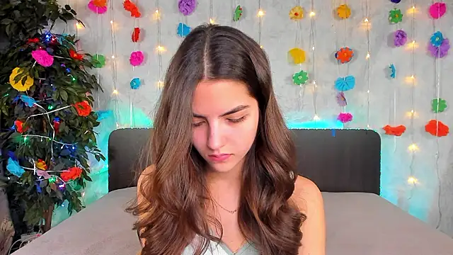 Milana Crystal  online show from March 17, 8:17 am