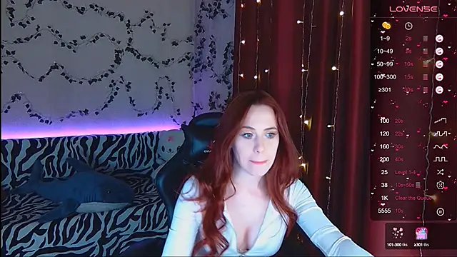 Snapshot of Sidney_blush chatting on February 20, 5:07 pm Sidney blush online show from February 20, 5:07 pm