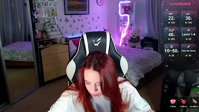 Snapshot of Sidney_blush chatting on September 29, 7:02 am Sidney blush online show from September 29, 7:02 am