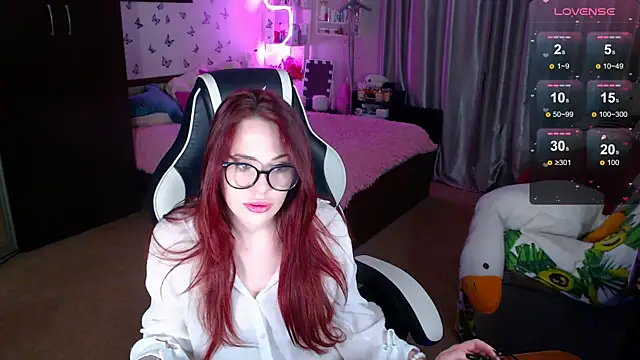 Sidney blush online show from February 10, 1:32 am