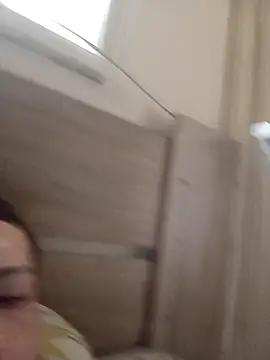 Adee21e online show from April 27, 1:09 pm