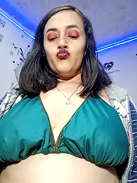 Snapshot of anndreapds chatting on October 3, 5:10 pm anndreapds online show from October 3, 5:10 pm