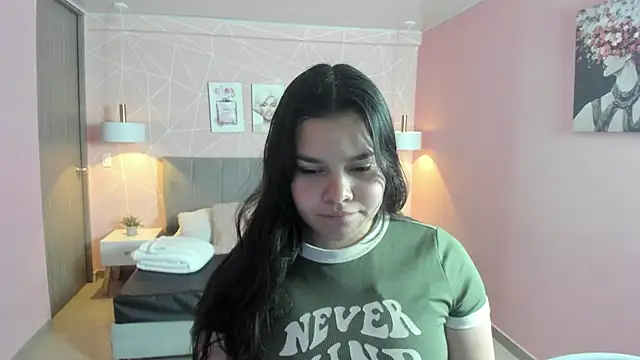 zara  sweet online show from December 4, 1:31 pm