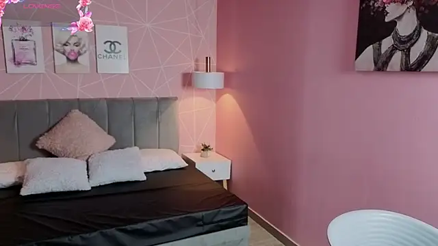 Snapshot of zara__sweet chatting on June 26, 2:54 pm zara sweet online show from June 26, 2:54 pm