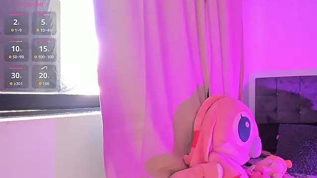 Kylie2211 online show from July 10, 5:37 pm