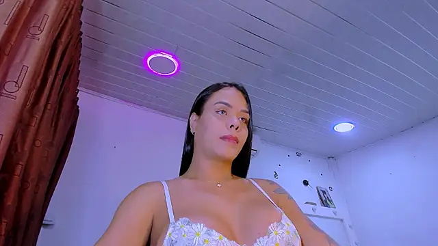 LatinVenuz online show from June 10, 11:24 pm