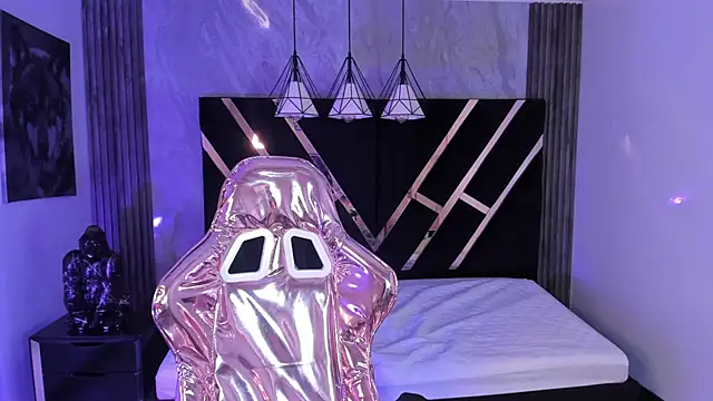 Snapshot of carlie_mayer_v chatting on February 5, 7:07 am carlie mayer v online show from February 5, 7:07 am