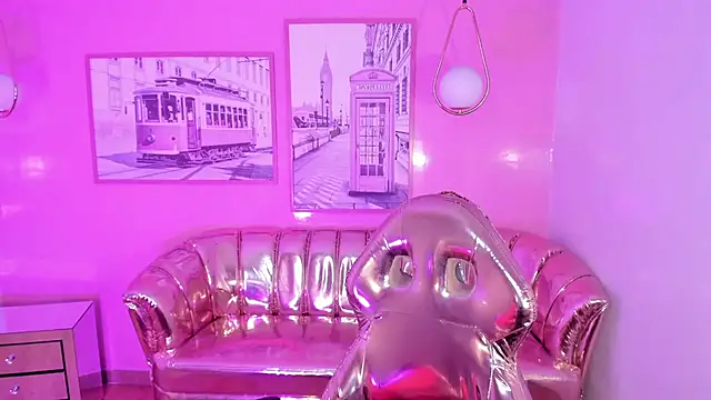 Snapshot of carlie_mayer_v chatting on February 27, 4:41 am carlie mayer v online show from February 27, 4:41 am