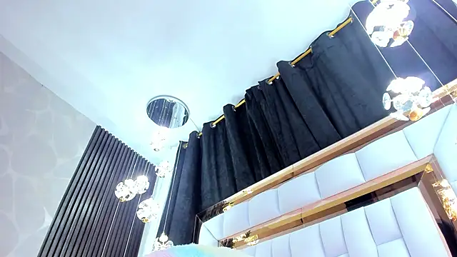 SarayRoyse online show from March 6, 10:26 pm