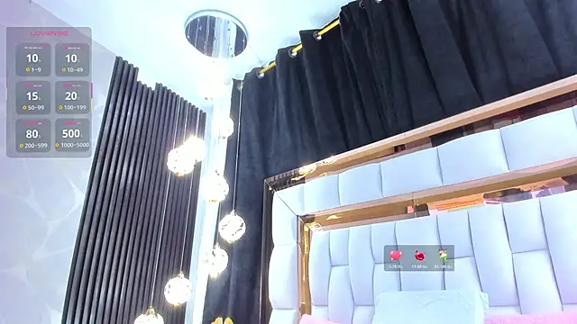 SarayRoyse online show from November 21, 7:23 pm